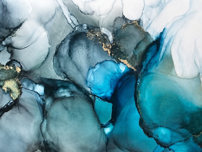 Blue Ocean by Ludwina Orchard – close-up detail of the alcohol ink painting showing fluid blue, teal, grey and gold