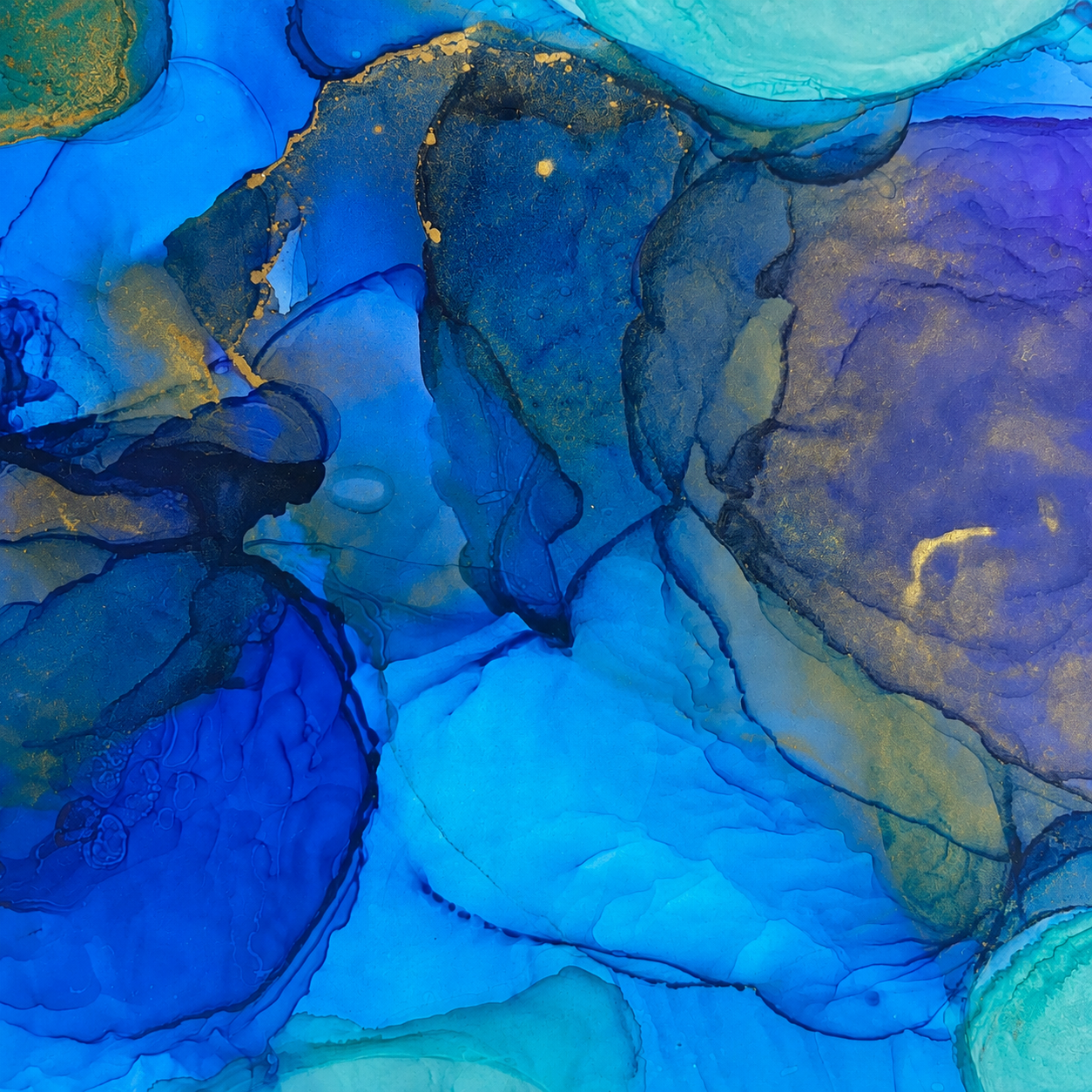 Cerulean by Ludwina Orchard – close-up detail of the alcohol ink painting showing fluid blue, teal, gold and purple ink forms