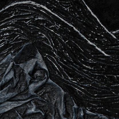 Mountainous by Ludwina Orchard, close up